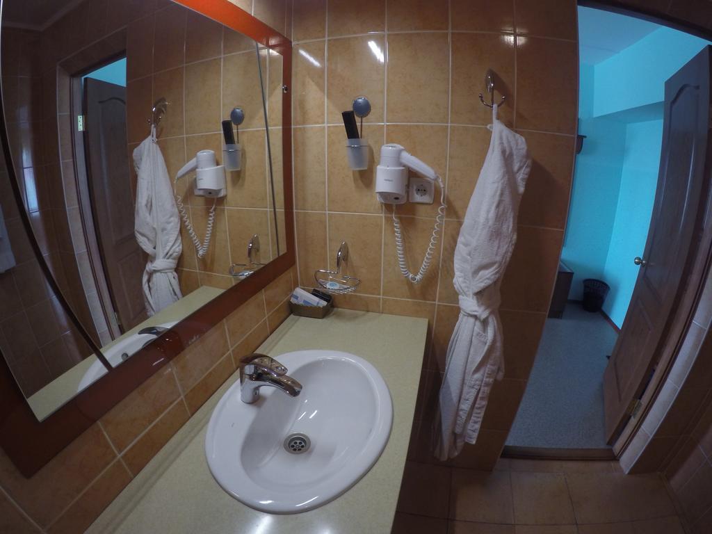 Kurmet Hotel أورالسك الغرفة الصورة