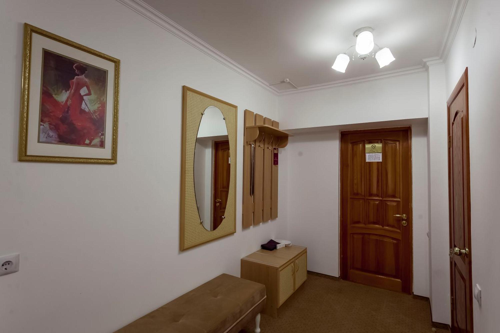 Kurmet Hotel أورالسك المظهر الخارجي الصورة